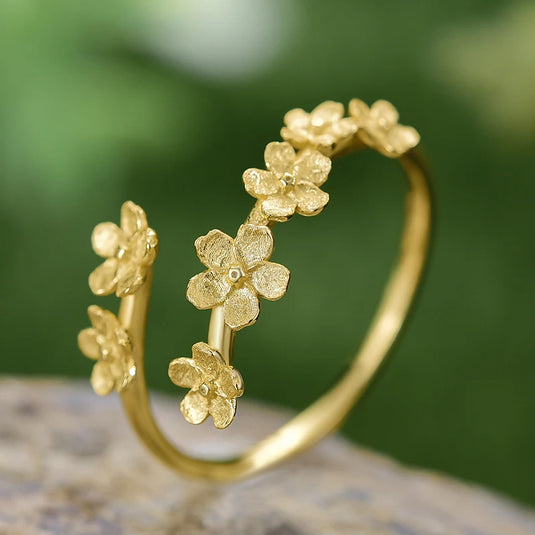 Small Flowers Ring