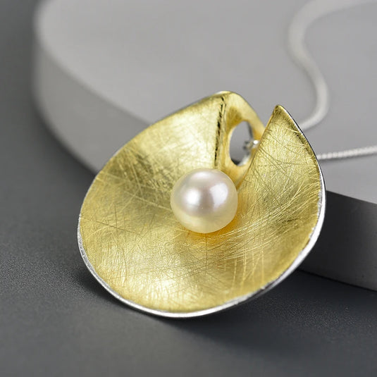 Vintage Pearl Necklace