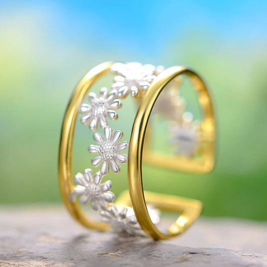 Little Daisy Flower Ring