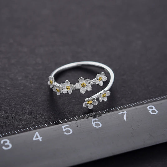 Small Flowers Ring